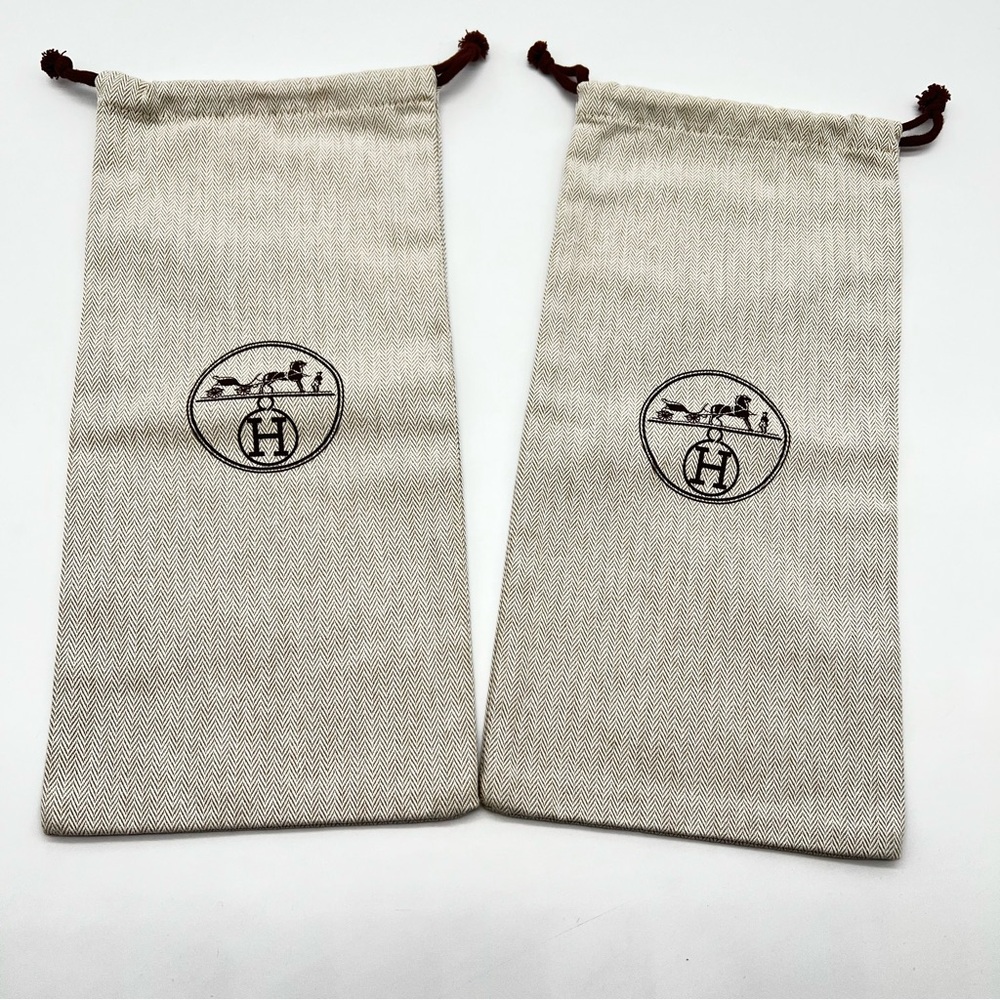 Hermes Authentic Match Pair of Beige Herringbone Dust Bags-Brown Drawstring/Logo